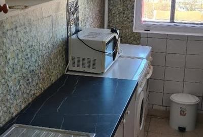 Apartament cu 3 camere semidecomandat în Giulești - 4