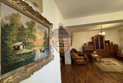 Casă individuală cu 8 camere cu Canalizare în Faleza Nord - 17