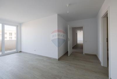 Apartament cu 4 camere decomandat în Astra - 5
