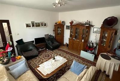 Casă individuală cu 6 camere cu Canalizare în Central - 10