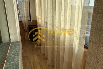 Apartament cu 2 camere decomandat în Piața Unirii