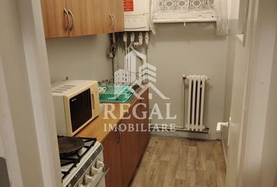 Apartament cu 2 camere semidecomandat, mobilat în Central - 3