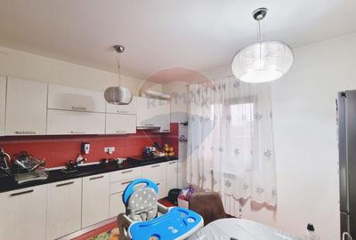 Casa / Vila de lux cu 6 camere de vanzare in Scheia, Suceava - 22