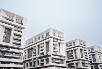 3 CAMERE - VEDERE SPRE LAC - BLOC NOU - METROU - 1