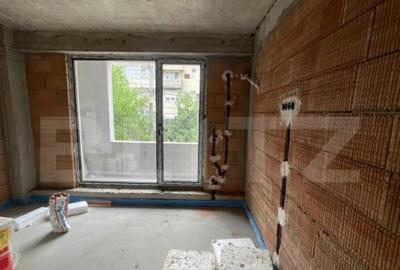 Apartament de vanzare, cu 2 camere, 73mp utili, zona Semicen - 5
