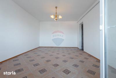 Apartament cu 3 camere în Traian - 1