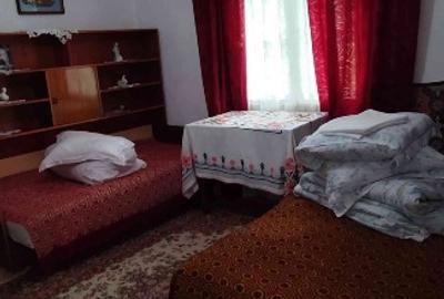 Casă individuală cu 5 camere cu Teren 3800 Mp în Furtunești - 10