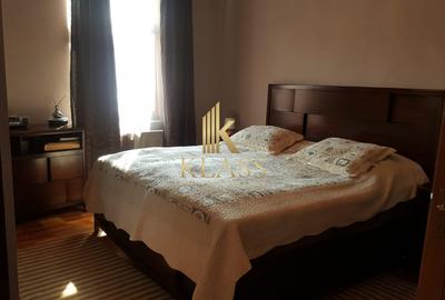 Casă individuală cu 5 camere cu Canalizare în Central - 1