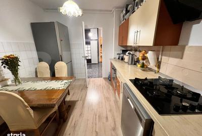 Apartament cu 4 camere decomandat în Rișca - 8