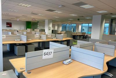 Birou, de 600 mp, în Nord - 14