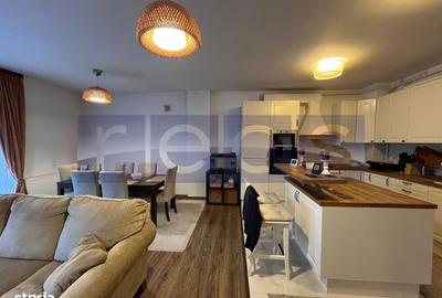 Apartament cu 4 camere decomandat în Central - 11