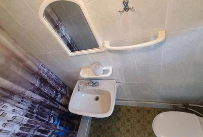 Apartament cu 2 camere decomandat în Berceni