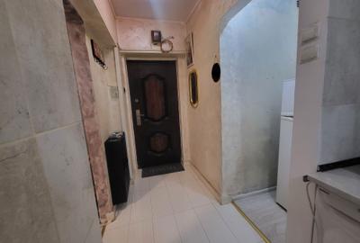 Apartament cu 2 camere semidecomandat în Constructorilor - 5