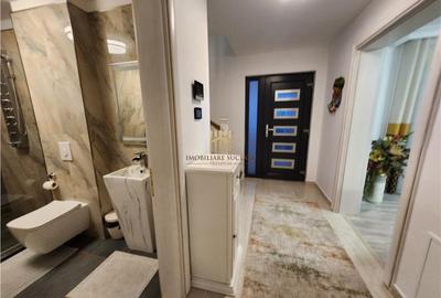 Casă cu 7 camere cu Teren 1150 Mp în Central - 1