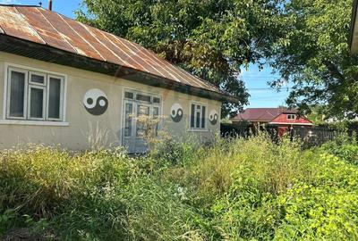 Teren intravilan 3.765 mp cu casa Bode?ti de Jos - 3