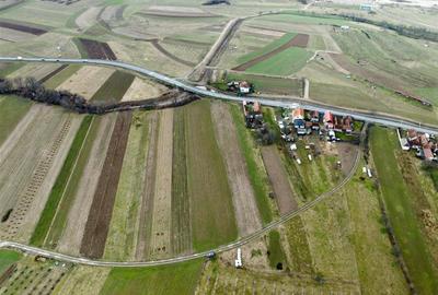 Teren intravilan de 14527 mp, în Aușeu - 12