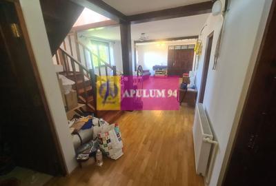 Vila de vanzare in Campina - Zona Muscel - 7