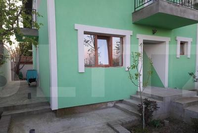 Casă cu 5 camere cu Teren 250 Mp în Central - 3