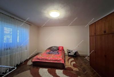 Casa 5 Camere | 1573mp Teren | Dambovita - 11