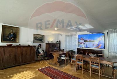 Casa moderna, mobilata ?i utilata complet in centrul ora?ului Casa moderna, mobilata ?i utilata complet in centrul ora?ului - 2