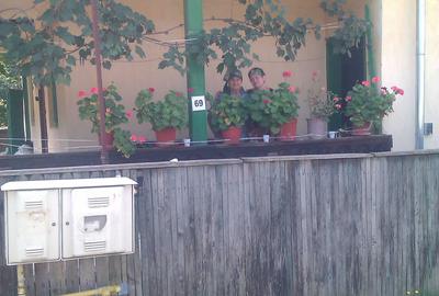 Casă cu 4 camere în Central - 2