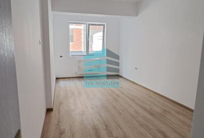 Apartament cu 2 camere decomandat în Titan - 2