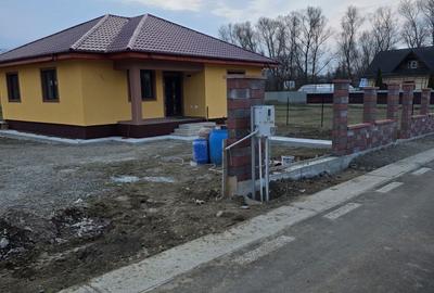 Casă cu 3 camere în Topolița - 5