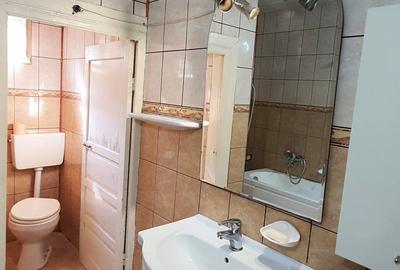 Casă cu 5 camere cu Teren 290 Mp în Central - 8