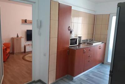 Apartament cu 2 camere decomandat în Școlilor - 3
