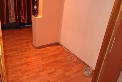 Apartament cu 3 camere decomandat în Sud - 1