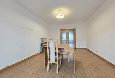 Metrou Piata Unirii -Bulevardul Coposu, 5 camere, 117 mp, bloc 1990 - 4