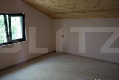 Casă cu 4 camere cu Teren 400 Mp în Lazuri - 8