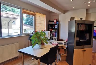 Teren construcție, de 135 mp, în P-ța Romană - 6