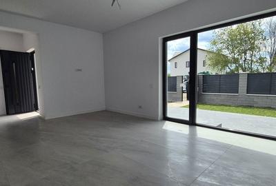 Casă cu 4 camere cu Teren 350 Mp în Clinceni - 17
