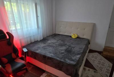 Casă cu 2 camere cu Teren 350 Mp în Roman - 3