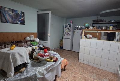 Casă cu 3 camere cu Teren 162 Mp în Central - 8