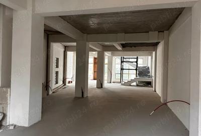 Spatiu comercial de inchiriat Str. Cuza Voda vis a vis de Primaria Buzau COMISION 0 - 9