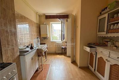 4 camere - 2 bai - Etaj 3 din 3 4 camere - 2 bai - Etaj 3 din 3 - 3