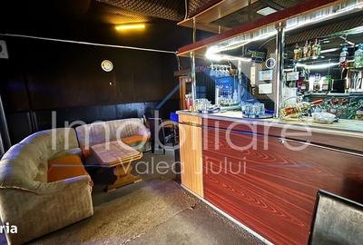Spațiu comercial, de 50 mp, în Central - 1