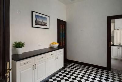 Apartament cu 3 camere decomandat în Noua - 2