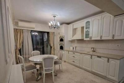 Apartament cu 3 camere, mobilat în Timpuri Noi