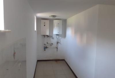 Casă individuală cu 3 camere cu Canalizare în Sânmartin - 16