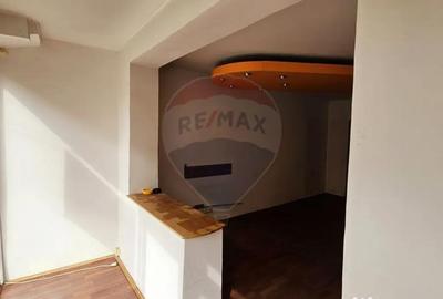 Spațiu comercial, de 80 mp, în Mărăței - 14