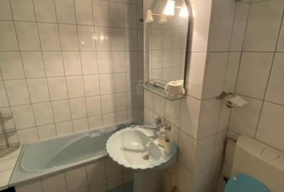 Apartament 3 camere - decomandate , Energiei - 10