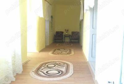 Casă cu 4 camere în Central - 2