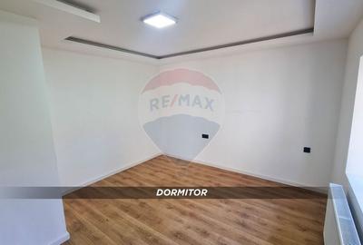 Casă cu 3 camere cu Teren 1071 Mp în Valea Roșie - 5