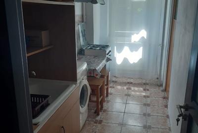 Garsonieră decomandată în Central - 4