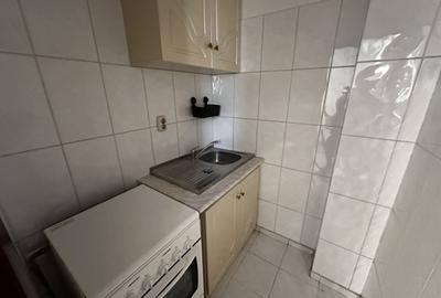 Apartament cu 3 camere semidecomandat, mobilat în Splaiul Unirii - 2