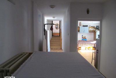 Apartament cu 3 camere în Central - 2