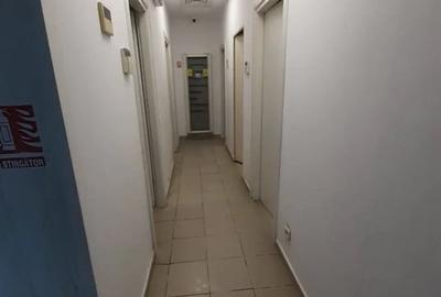 Spațiu comercial, de 126 mp, în Central - 5